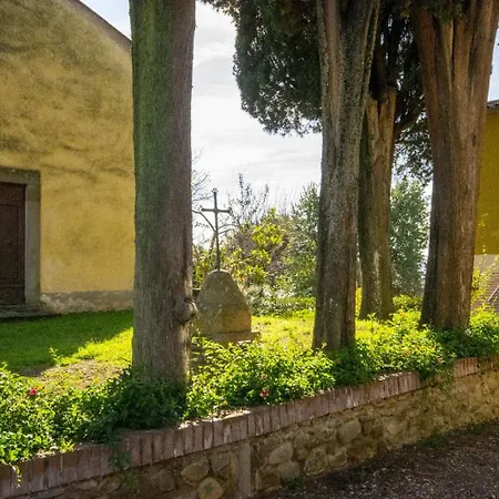 Apartment In Mons Iunonis *